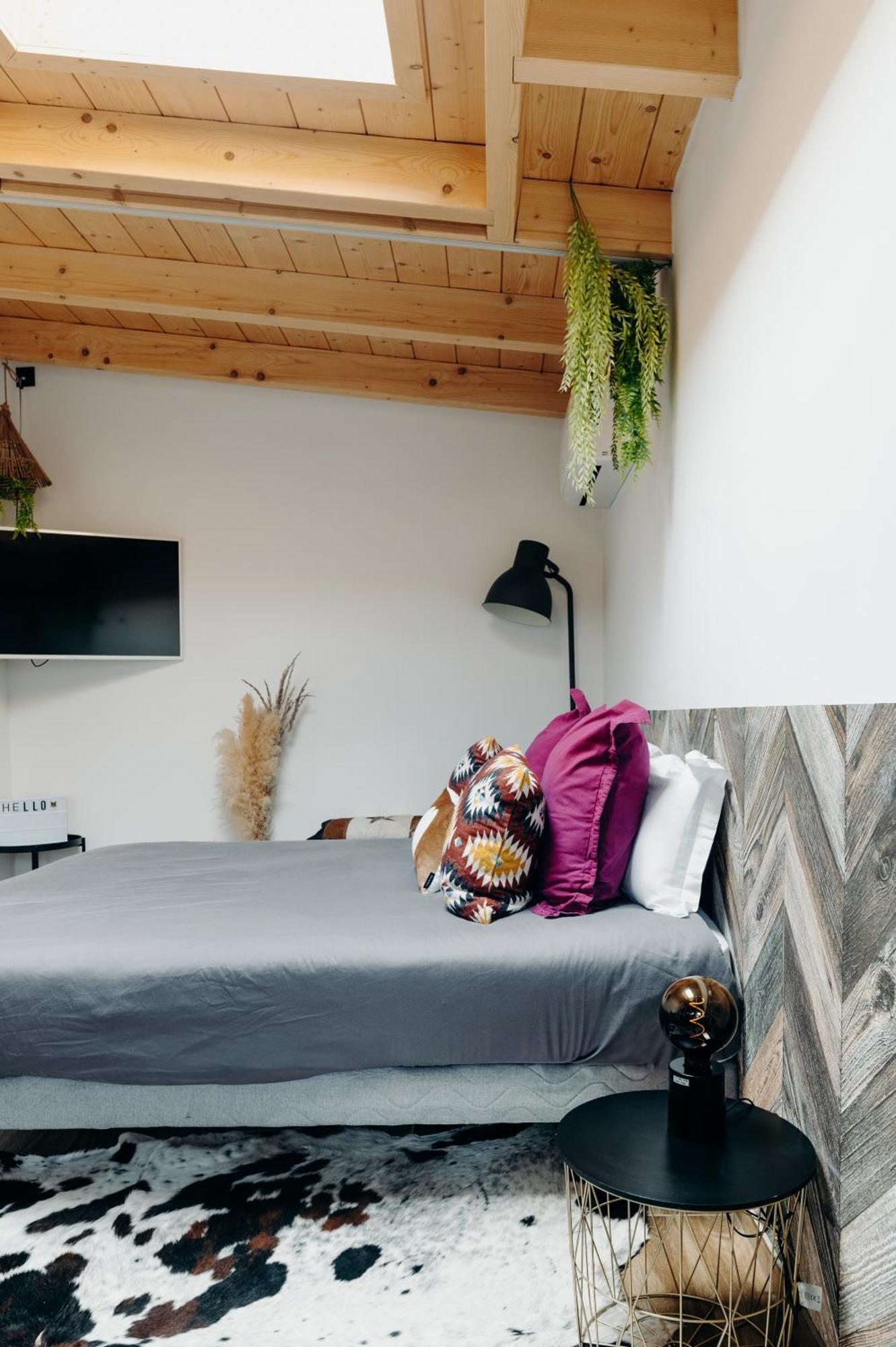 La Villa D'Helene 2 - Chambres D'Hotes Bnb Et Appartements - Клюз Экстерьер фото